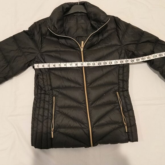 Michael Kors Quilted Down Fill Puffer Jacket Size M - Picture 3 of 8